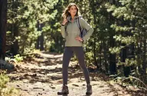 9 Outdoor Clothing Styles Women Love for Comfort Unveiled