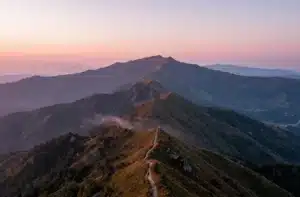 9 Trailhead Treasures Leading to Mountain Panoramas: Sunrise to Skyline